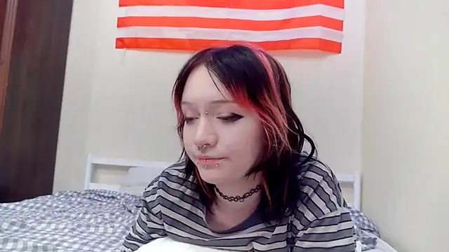 Shine Luna online show from February 11, 8:43 pm