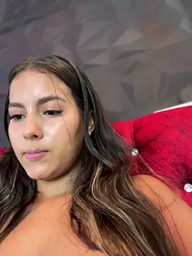 Valeria-escobar online show from April 19, 6:10 pm