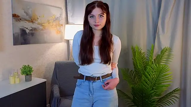 GinnyGowey online show from December 20, 4:22 pm