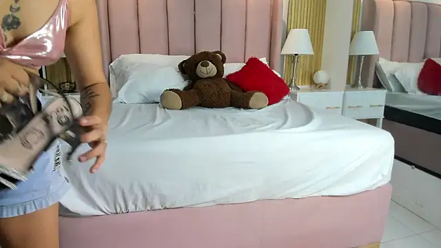 Ambar-xxx online show from December 19, 5:10 am