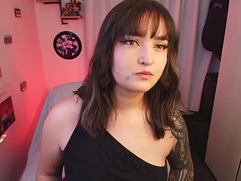 sara cuteeyes online show from July 22, 10:05 am