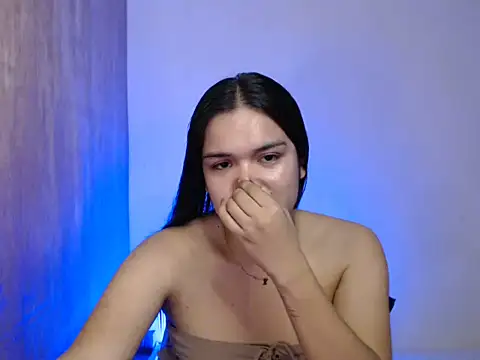 stripyapril online show from June 21, 5:55 am