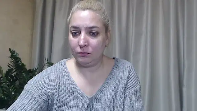 sweetpussy13 online show from November 2, 7:45 am