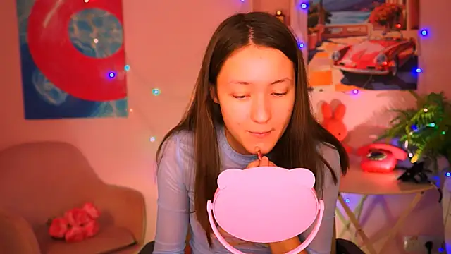 LuluPatterson online show from January 8, 12:09 pm