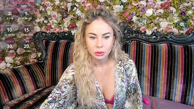 TiffanyThoughts online show from February 21, 7:42 am