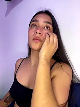 Iam samanthaaa online show from December 16, 12:27 am