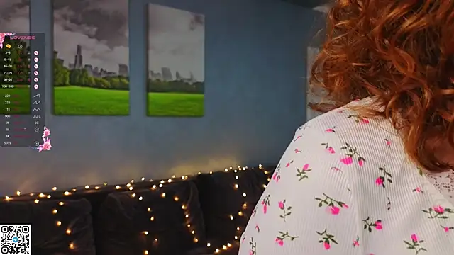 LolaLushhz online show from January 8, 4:00 pm