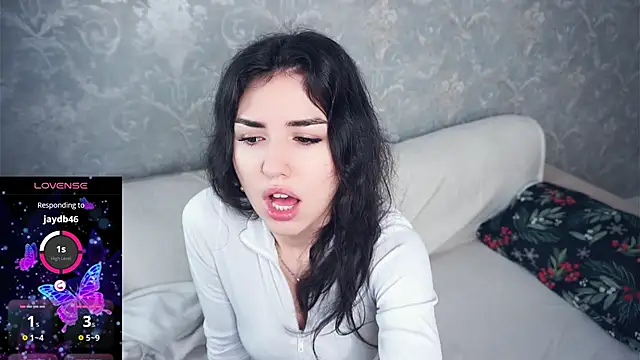 OdetteWitschi online show from January 12, 7:24 am