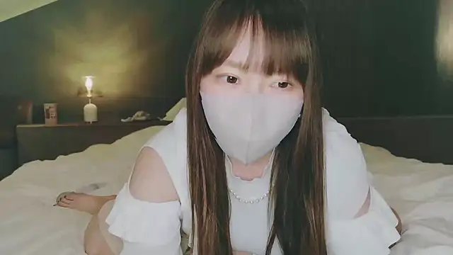 yuyuchan   online show from February 22, 10:27 am