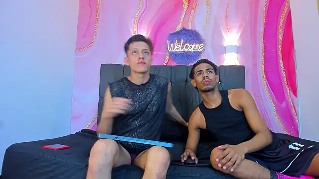 Hotsweet Guys online show from December 20, 4:49 am