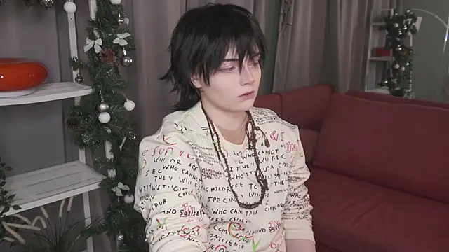 KellyKik online show from January 8, 1:15 pm