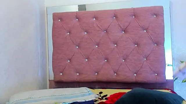 Jazmin040  online show from February 19, 11:54 am