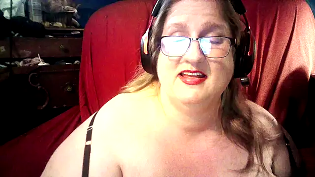 jade-belle online show from December 16, 6:52 am