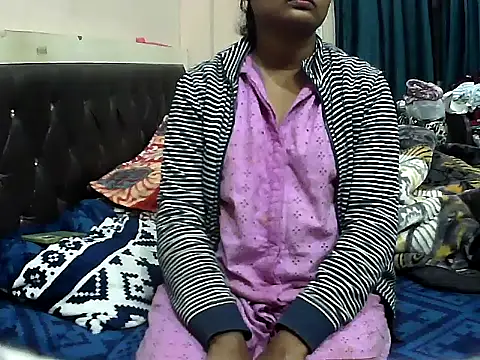 Hot-Nisha69 online show from December 15, 3:17 pm