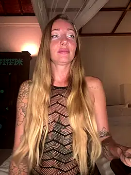 OpheliaRoxx online show from December 21, 1:21 am