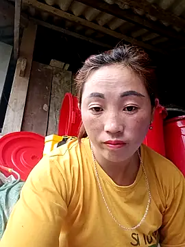 seacyre online show from March 28, 11:58 pm