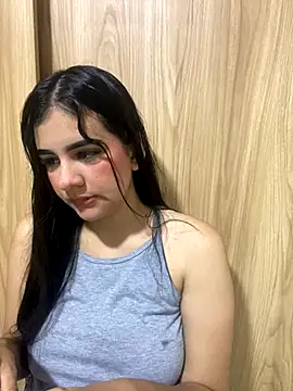 GabyFosterr14 online show from December 21, 4:17 am