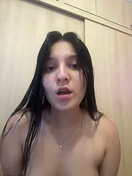 Camila sanchez25 online show from February 3, 9:07 pm