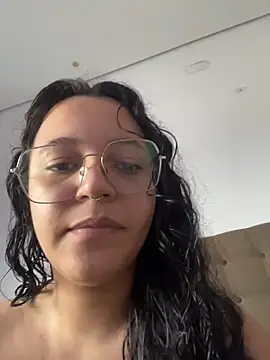 mayhoneyhot online show from February 3, 8:34 pm