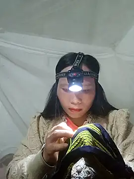 Lila-002 online show from December 18, 2:11 pm