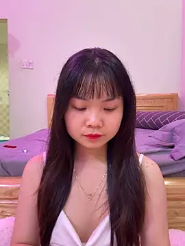    KARA    online show from April 3, 9:07 am