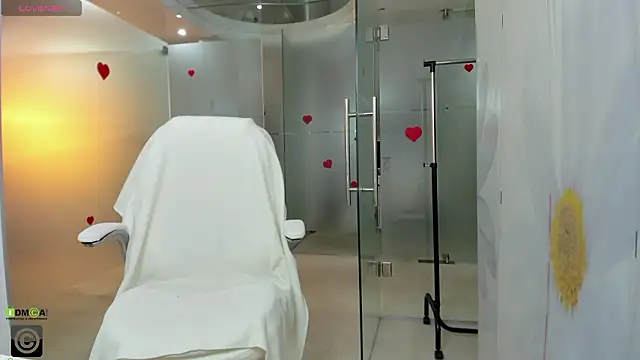 missdominna online show from February 9, 4:04 am