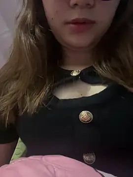 Thanhhuyen001 online show from June 9, 4:17 pm