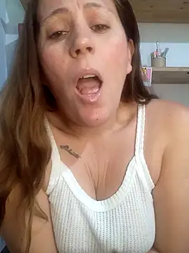 SofiEsteves online show from February 14, 12:40 pm