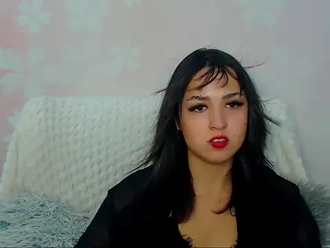 RosieSpark online show from January 10, 8:35 pm