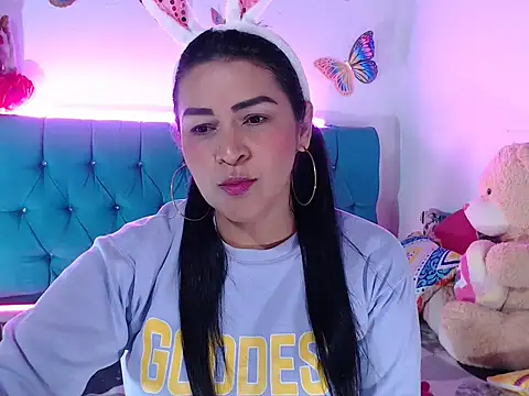 MarilynRoxy online show from January 14, 5:12 am