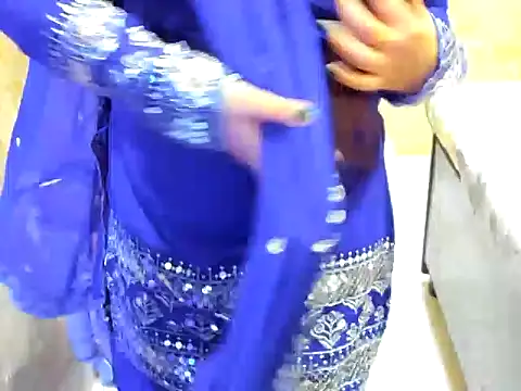 DimondGirl  online show from March 11, 9:06 pm