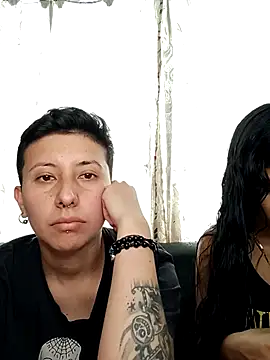 Mei and Gaby online show from February 5, 4:43 pm