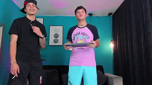 Oficial KingOfHeavens online show from December 22, 10:24 pm