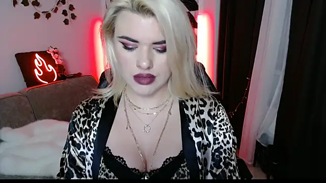 Ariana Saint online show from March 20, 8:47 pm