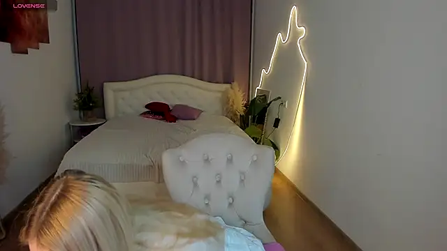 anora baby online show from January 8, 1:04 pm