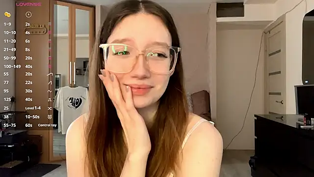 CletaMaciejewski online show from January 16, 8:43 am