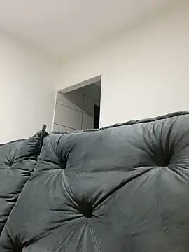 Nini  online show from April 2, 9:34 pm