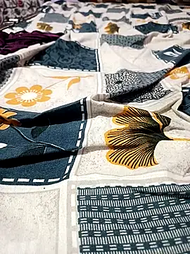 notyg240 online show from March 20, 5:40 pm