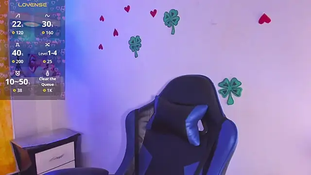 dolly boob online show from April 10, 6:30 am