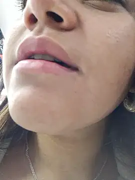 Ivy enjoy online show from February 12, 7:59 pm