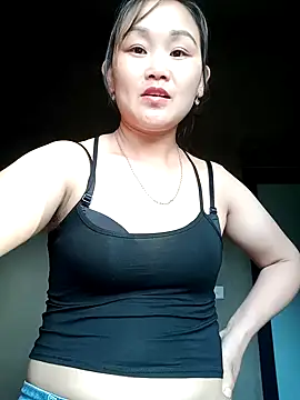 yula-bi online show from December 20, 9:02 am