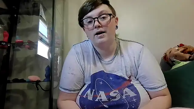 Pupghostt online show from January 7, 7:06 pm