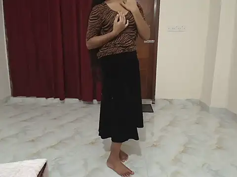 sexy-anaya9 online show from May 16, 4:39 pm
