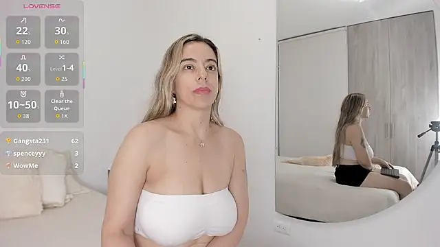 AlexaStormm online show from February 21, 9:21 am