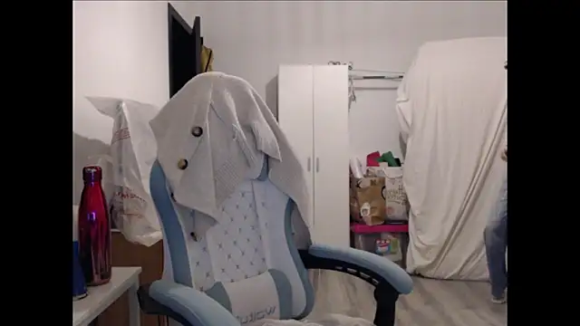 BarbieBlondieGirl online show from February 23, 6:40 pm