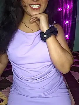 Saumyy online show from March 2, 3:52 pm