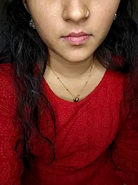 Saumyy online show from February 13, 9:05 pm