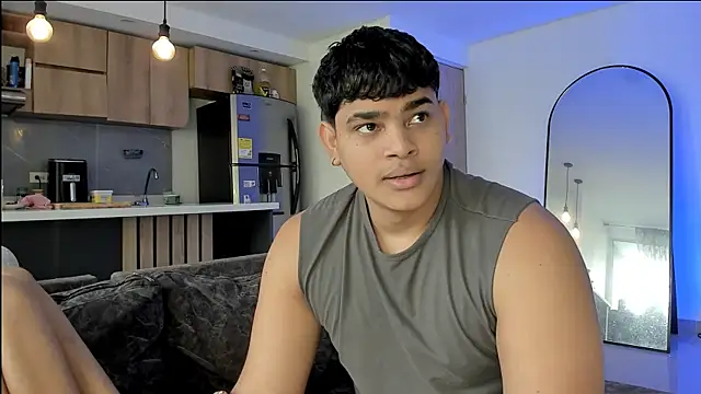 Nicole and thiago1 online show from January 9, 2:21 pm