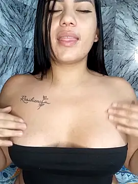 CummingTifany online show from January 16, 4:08 am