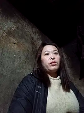 dakota-kis online show from January 13, 12:05 am